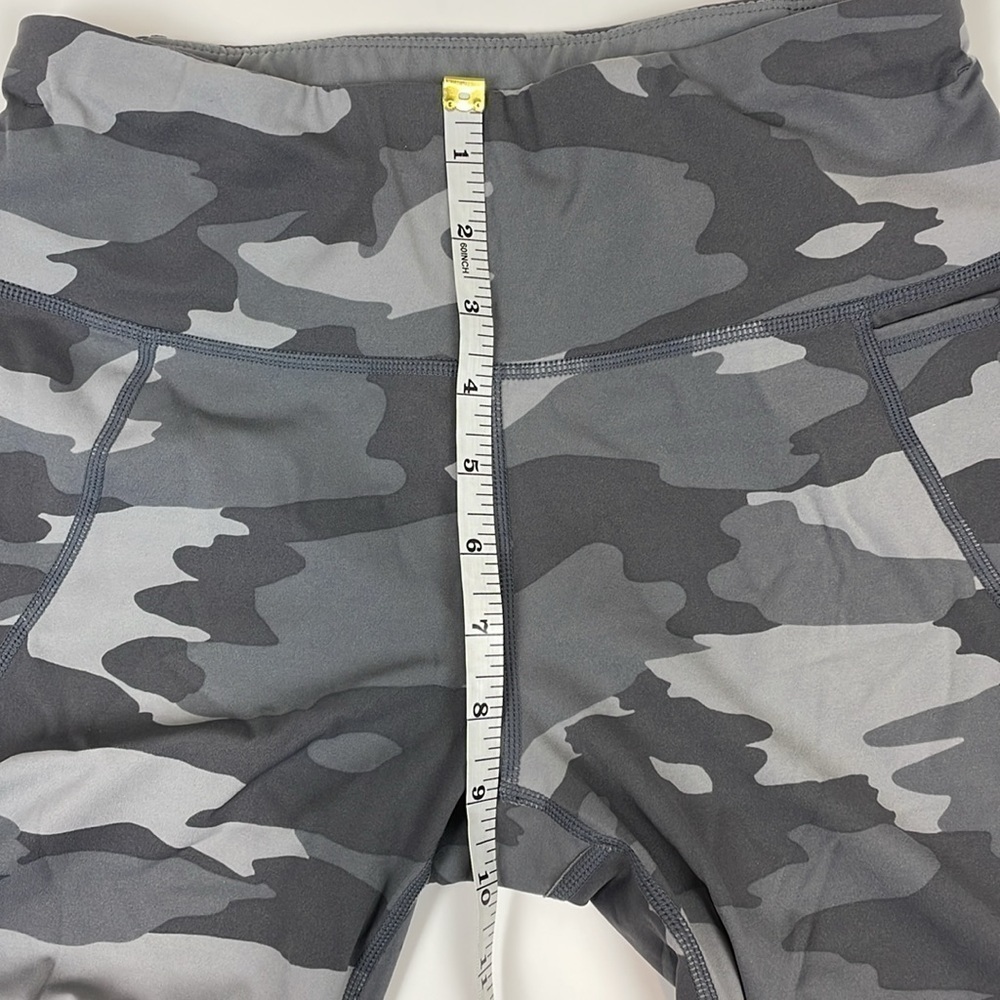 Sweaty Betty Power Camo Print Leggings - Picture 12 of 12